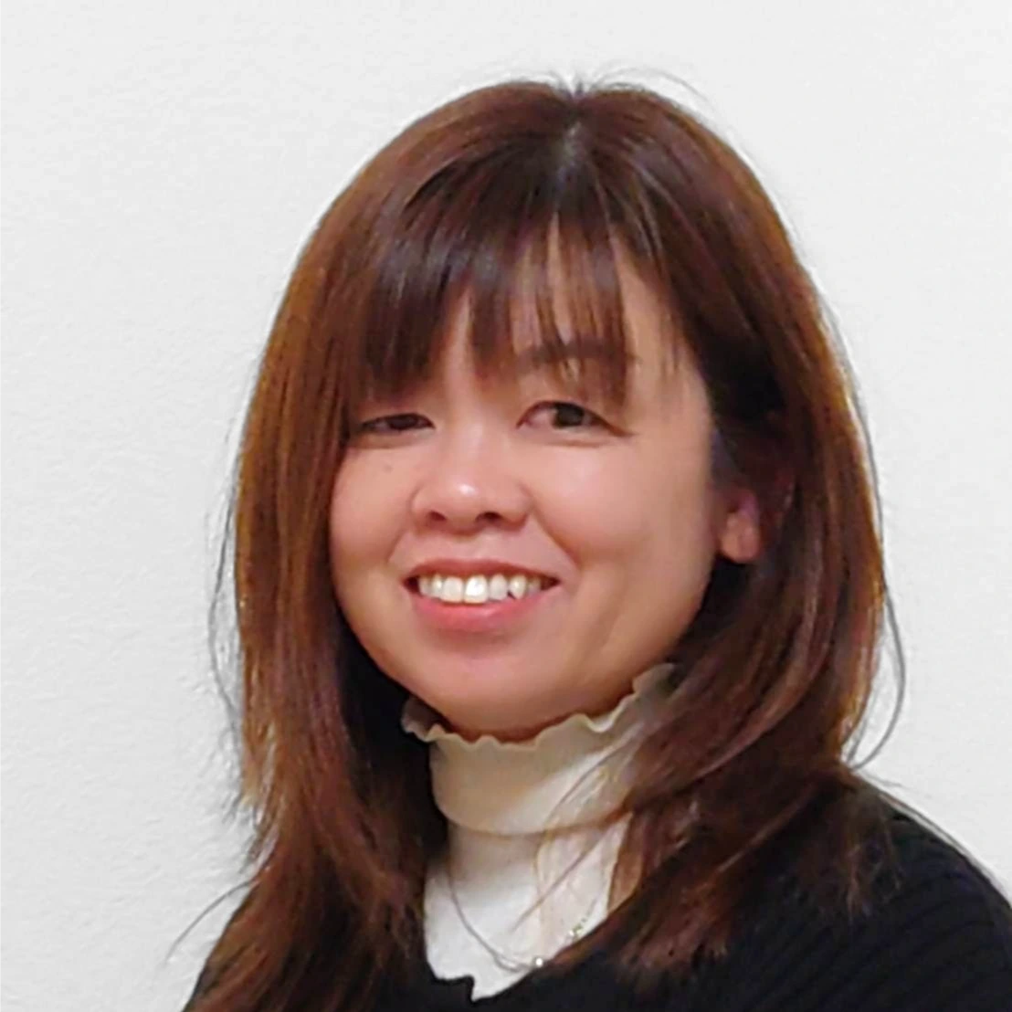 明石　美香